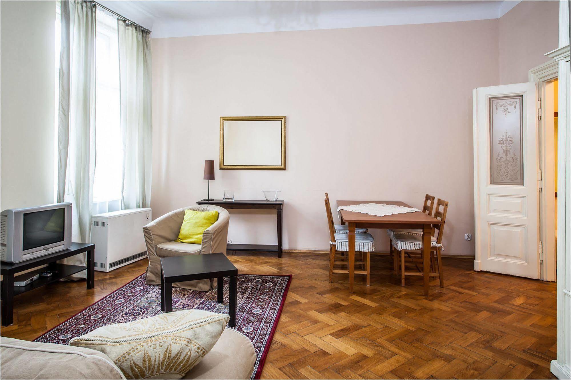 Apartamenty Muzyczny Krakow Bagian luar foto