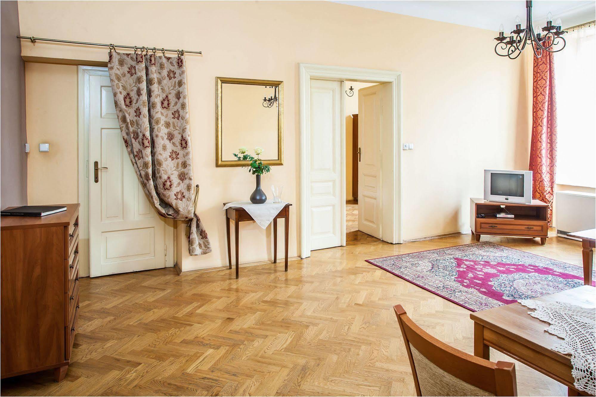 Apartamenty Muzyczny Krakow Bagian luar foto